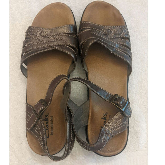 Clarks Bendable Brown Leather Sandals, 8.5 Medium, Crisscross Wedge - Picture 1 of 10